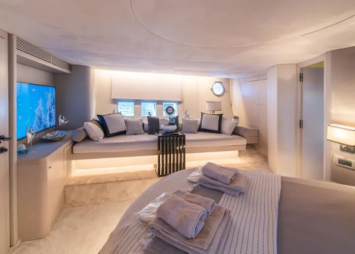 Botel Samtek Provincia di Istanbul